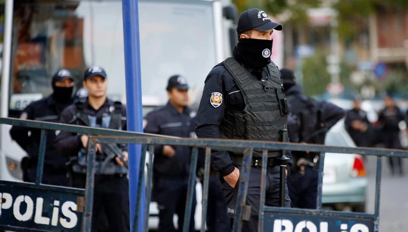 Τουρκία: Οικογένειες αυτοκτονούν ομαδικά με υδροκυάνιο – Τι συμβαίνει;